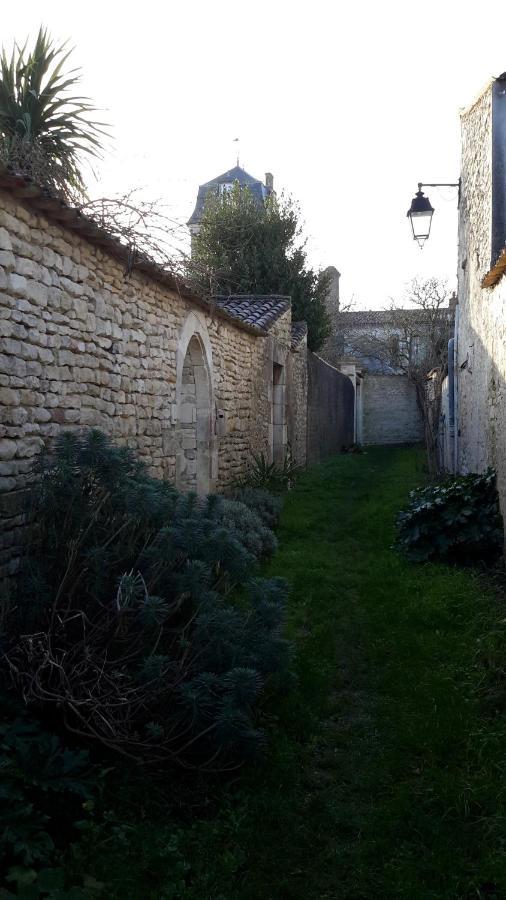 Les Jardins De Clerjotte Bed & Breakfast Saint-Martin-de-Ré Exterior foto